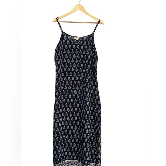 Style & Co. Navy Blue Sleeveless Slip Dress with side split - Picture 2 of 9